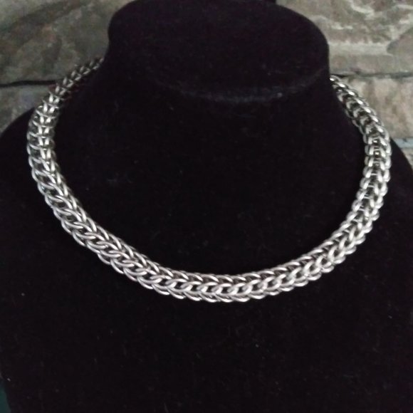 **SALE PRICE** (Unisex) Closed Round Jump Ring Necklace